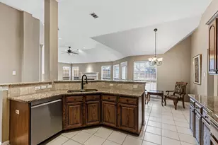 3916 Montrose Dr, Plano, TX 75025 - Photo 5