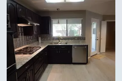 4208 Meadowdale Drive, Carrollton, TX 75010 - Photo 15