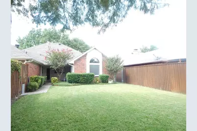 4208 Meadowdale Drive, Carrollton, TX 75010 - Photo 3