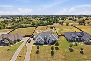 860 San Saba E, Midlothian, TX 76065 - Photo 33