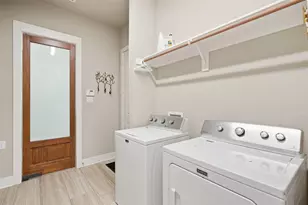 860 San Saba E, Midlothian, TX 76065 - Photo 17