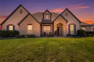 860 San Saba E, Midlothian, TX 76065 - Photo 3