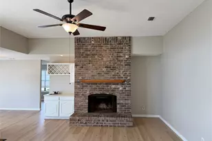 825 Weaver St, Cedar Hill, TX 75104 - Photo 7