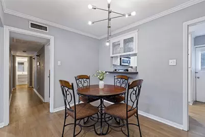 5827 Sandhurst Lane #C, Dallas, TX 75206 - Photo 13