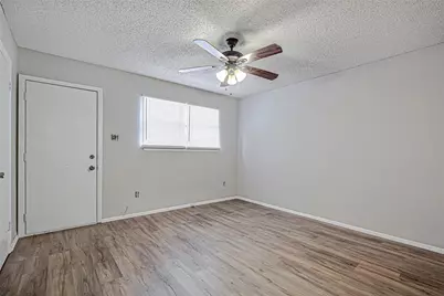 1709 Short Street #C, Cleburne, TX 76033 - Photo 9
