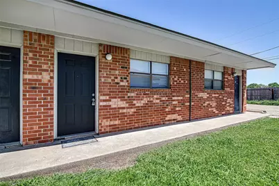 1709 Short Street #C, Cleburne, TX 76033 - Photo 1