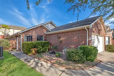 6037 Melanie Drive, Fort Worth, TX 76131 - Photo 7