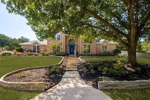 204 E Chapel Downs Dr, Southlake, TX 76092 - Photo 1