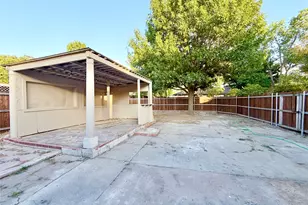 610 Colonial Dr, Garland, TX 75043 - Photo 25