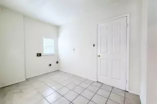 610 Colonial Dr, Garland, TX 75043 - Photo 21