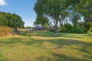304 Daisy Rd, Midlothian, TX 76065 - Photo 21
