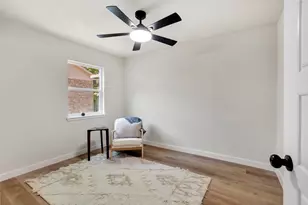 203 Broad St, McKinney, TX 75069 - Photo 9