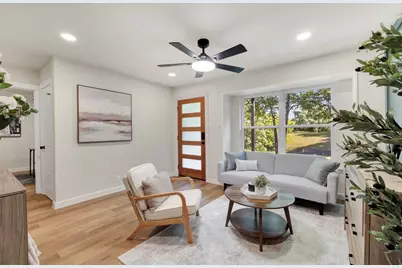 203 Broad Street, McKinney, TX 75069 - Photo 1