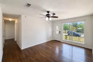 700 Pine St, Hurst, TX 76053 - Photo 13