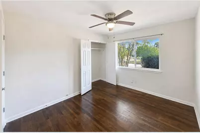 700 Pine Street, Hurst, TX 76053 - Photo 5
