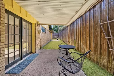 7424 Wellcrest Drive, Dallas, TX 75230 - Photo 13