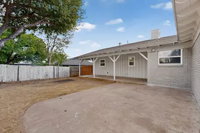 4801 Hollowbrook Road, Fort Worth, TX 76103 - Photo 37