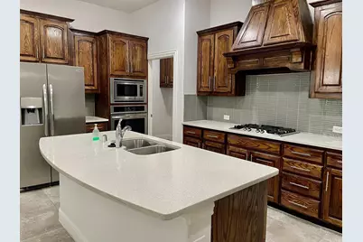 10705 Galveston Place, McKinney, TX 75071 - Photo 3