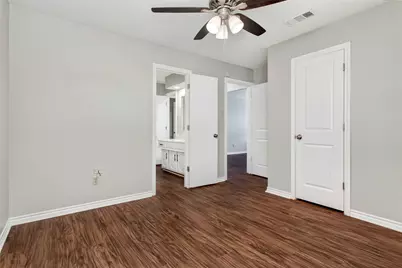 136 Shady Brook Drive, DeSoto, TX 75115 - Photo 29