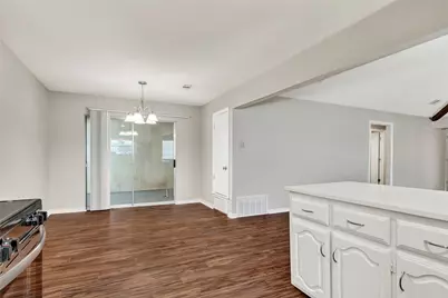 136 Shady Brook Drive, DeSoto, TX 75115 - Photo 19