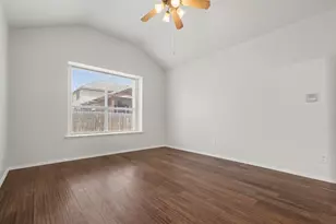 412 Flowering Plum Ln, Fort Worth, TX 76140 - Photo 21