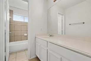 412 Flowering Plum Ln, Fort Worth, TX 76140 - Photo 31