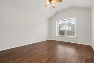 412 Flowering Plum Ln, Fort Worth, TX 76140 - Photo 17