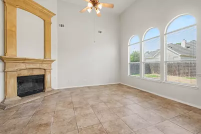 412 Flowering Plum Lane, Fort Worth, TX 76140 - Photo 7