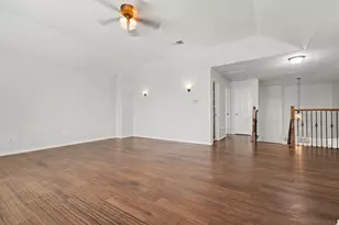 412 Flowering Plum Ln, Fort Worth, TX 76140 - Photo 21