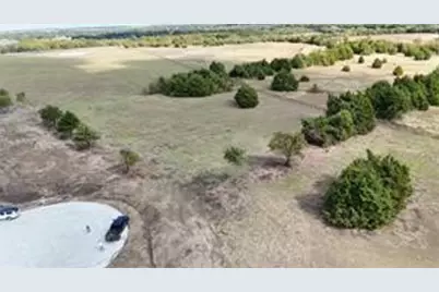 000 Latigo Court, Oak Leaf, TX 75154 - Photo 11