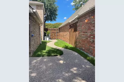 1944 Vantage Drive, Plano, TX 75075 - Photo 17