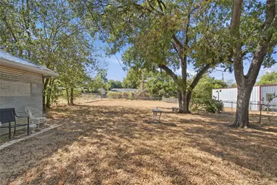 1326 4th Street, Graham, TX 76450 - Photo 21