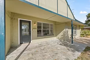 909 15th St, Grand Prairie, TX 75050 - Photo 3