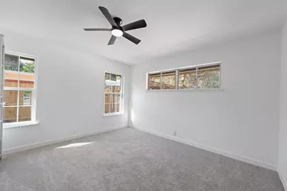 909 15th Street, Grand Prairie, TX 75050 - Photo 19