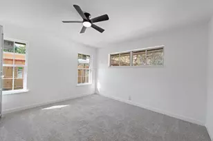 909 15th St, Grand Prairie, TX 75050 - Photo 19
