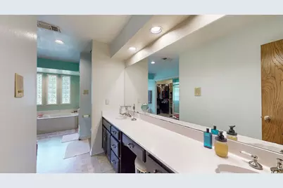 20 Creekmere Drive, Trophy Club, TX 76262 - Photo 15