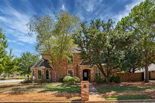 20 Creekmere Dr, Trophy Club, TX 76262 - Photo 1