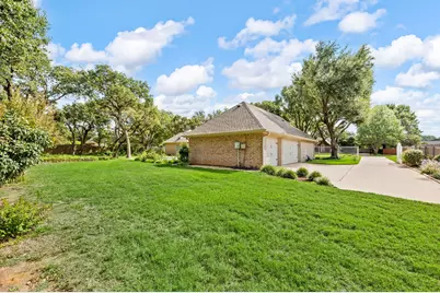 2504 Highland Meadow Drive, Colleyville, TX 76034 - Photo 25