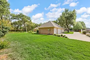 2504 Highland Meadow Dr, Colleyville, TX 76034 - Photo 25