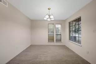 9621 Walnut St, Dallas, TX 75243 - Photo 13