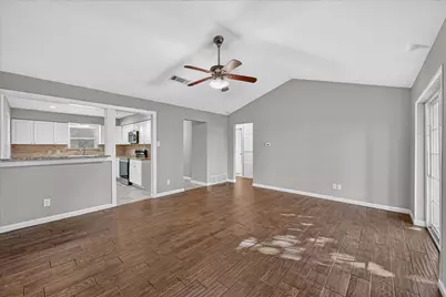 1121 Greendale Drive, Bedford, TX 76022 - Photo 5