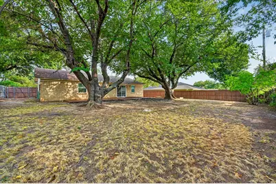 1121 Greendale Drive, Bedford, TX 76022 - Photo 25