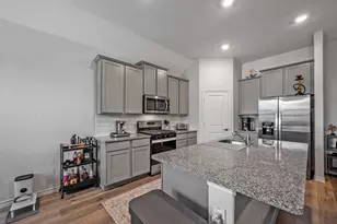 10505 Amarillo Ln, Aubrey, TX 76227 - Photo 9