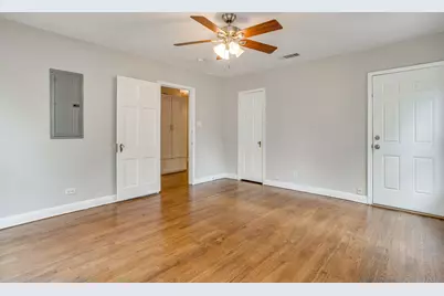 303 Harbin Avenue, Waxahachie, TX 75165 - Photo 27
