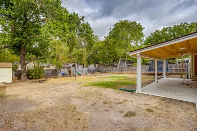 303 Harbin Avenue, Waxahachie, TX 75165 - Photo 33