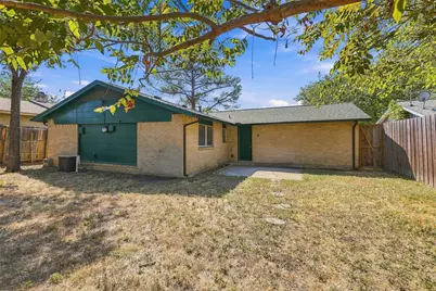3605 Partridge Lane, Irving, TX 75062 - Photo 31