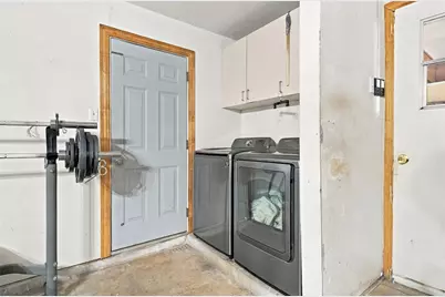3605 Partridge Lane, Irving, TX 75062 - Photo 27