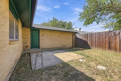 3605 Partridge Lane, Irving, TX 75062 - Photo 29