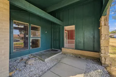 3605 Partridge Lane, Irving, TX 75062 - Photo 5