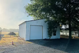 1050 Fm 273, Bonham, TX 75418 - Photo 1